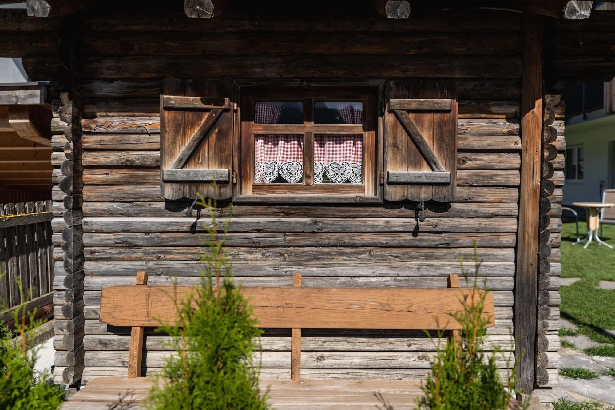 Ariane'S Guesthouse Сесто Экстерьер фото