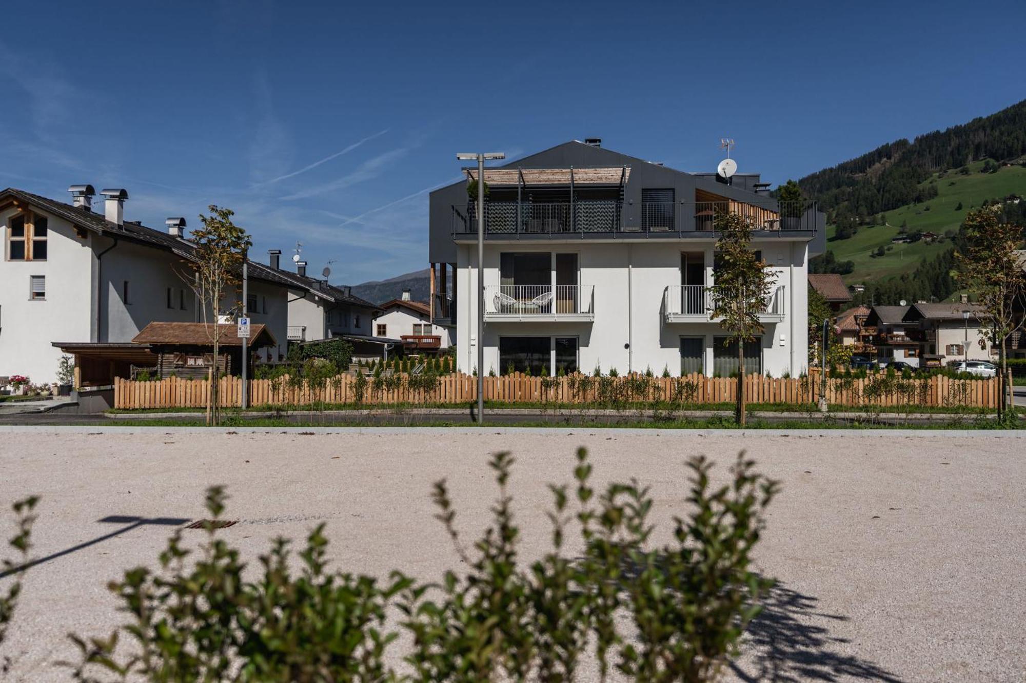 Ariane'S Guesthouse Сесто Экстерьер фото